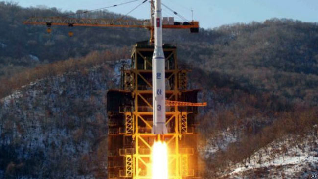 S.Korea to Stop Operations at Joint Factory Park with DPRK over Rocket, Nuke Test